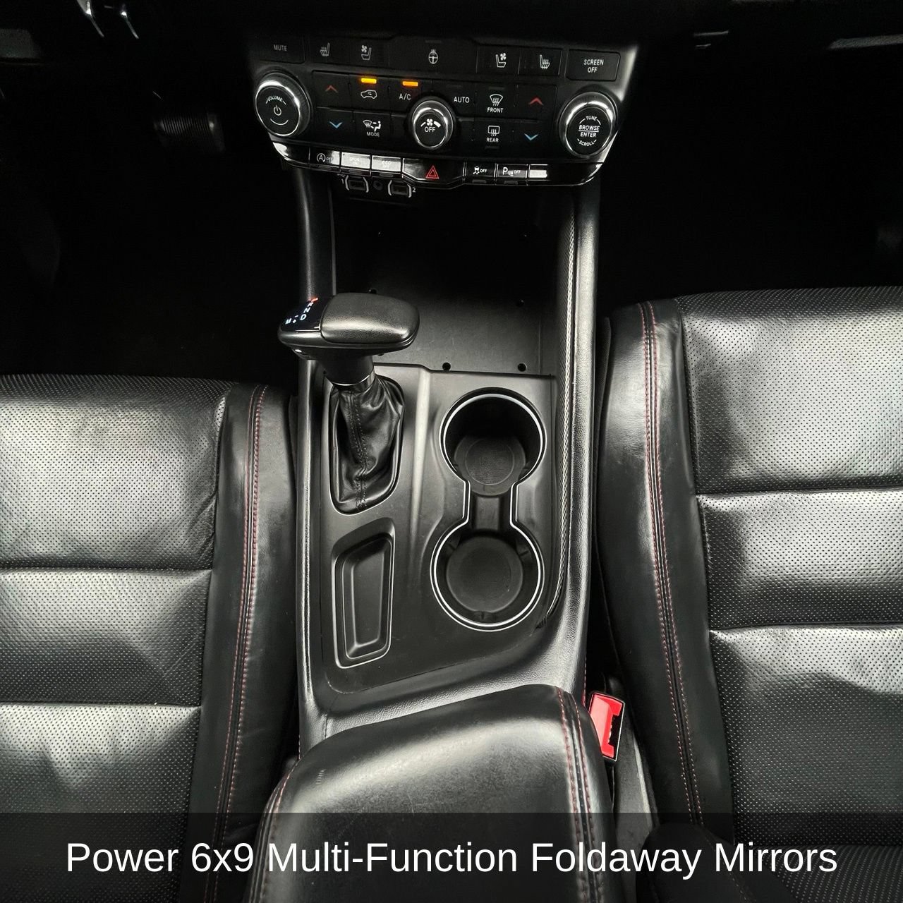 Used 2024 Dodge Durango GT RWD image 18