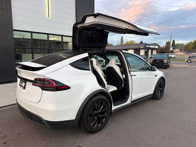 Used 2022 Tesla Model X AWD/4WD image 14