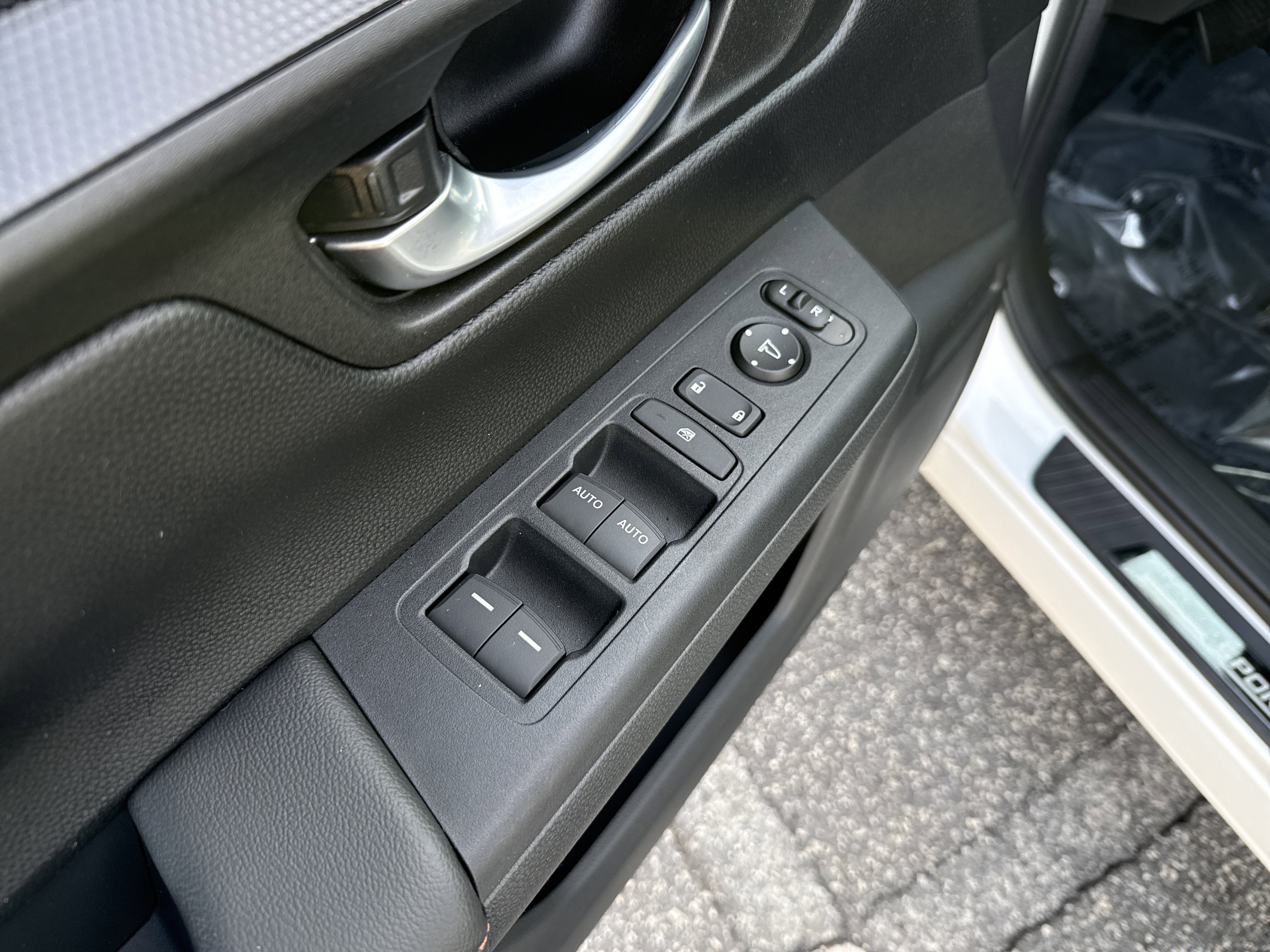 Certified 2023 Honda CR-V Sport image 15