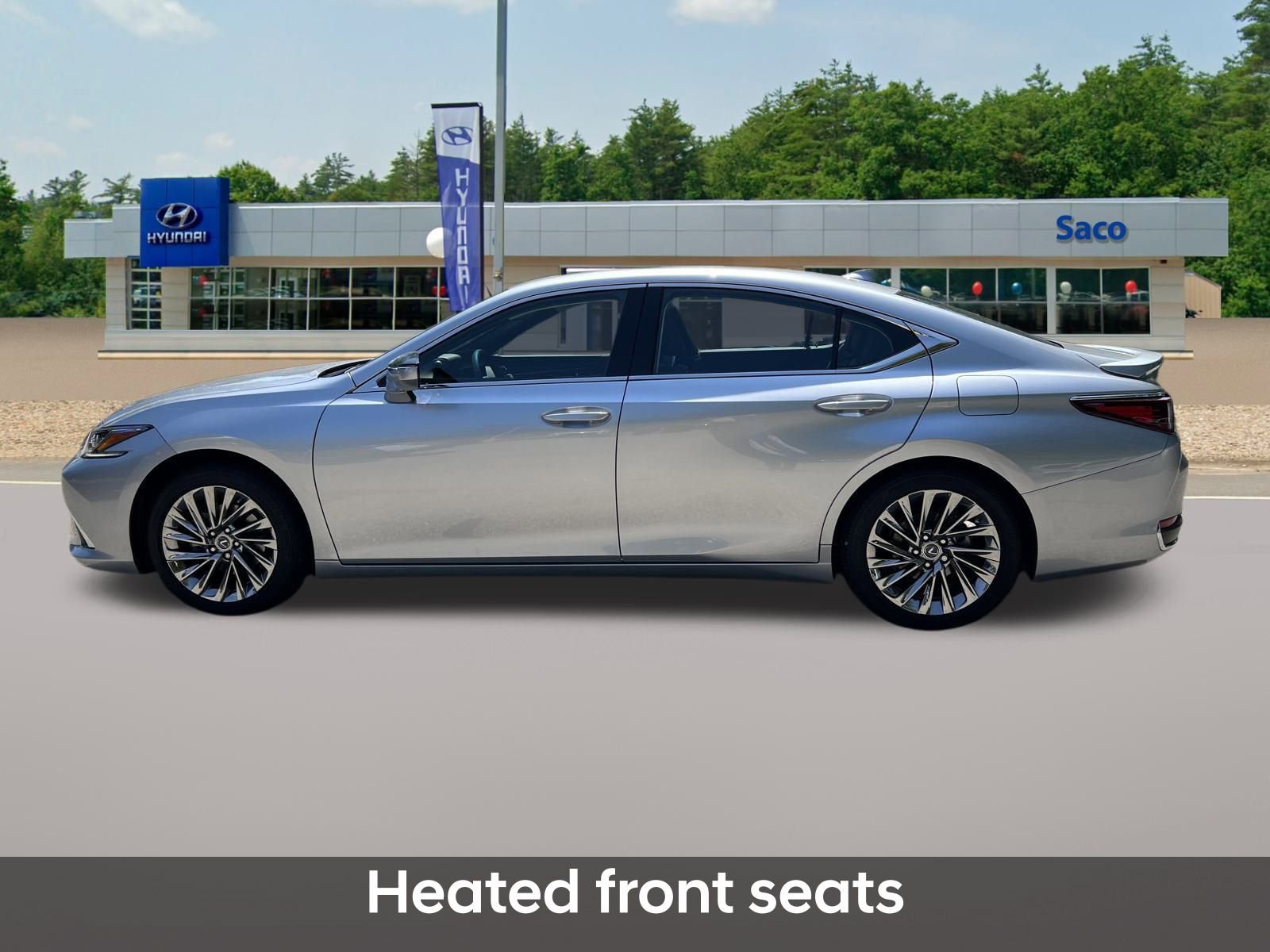 Used 2025 Lexus ES 300h w/ Technology Package image 10