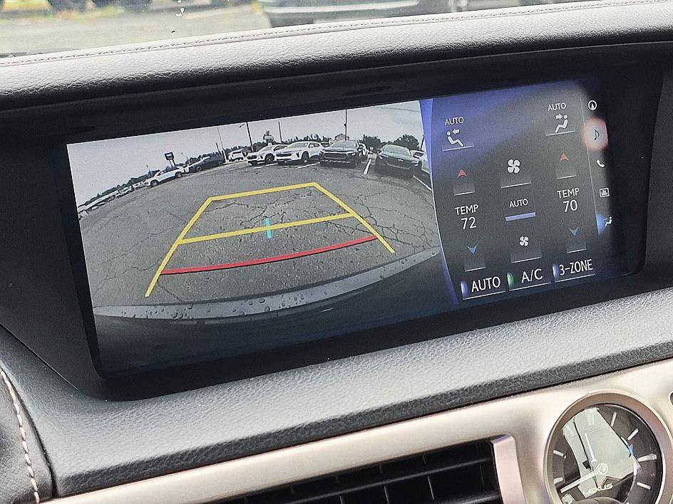 Used 2017 Lexus GS 350 w/ Luxury Package RWD image 23