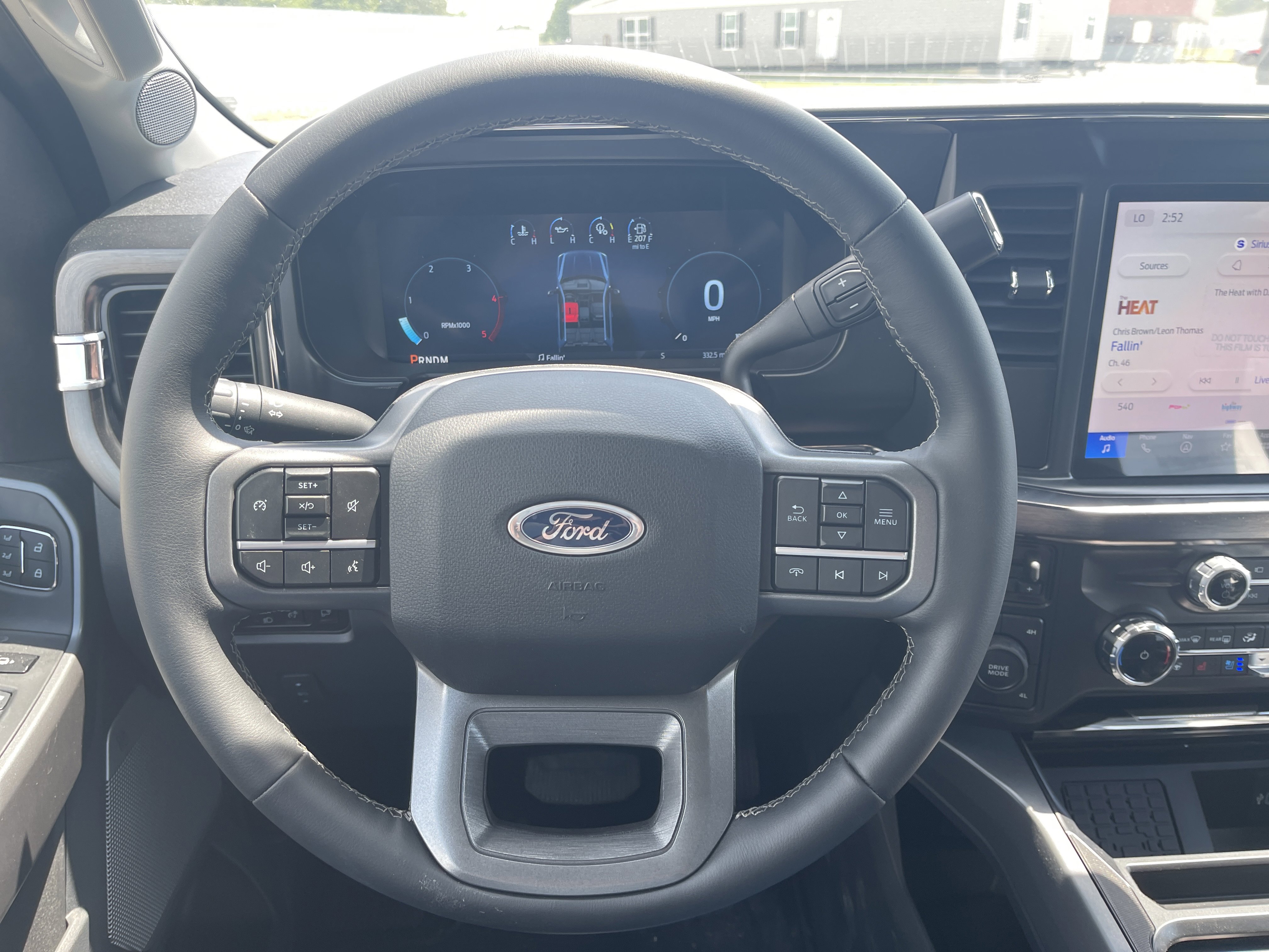 Used 2026 Ford F450 Lariat AWD/4WD image 16