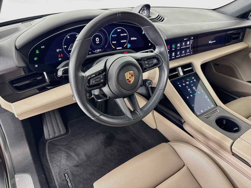 Certified 2023 Porsche Taycan 4S AWD/4WD image 4