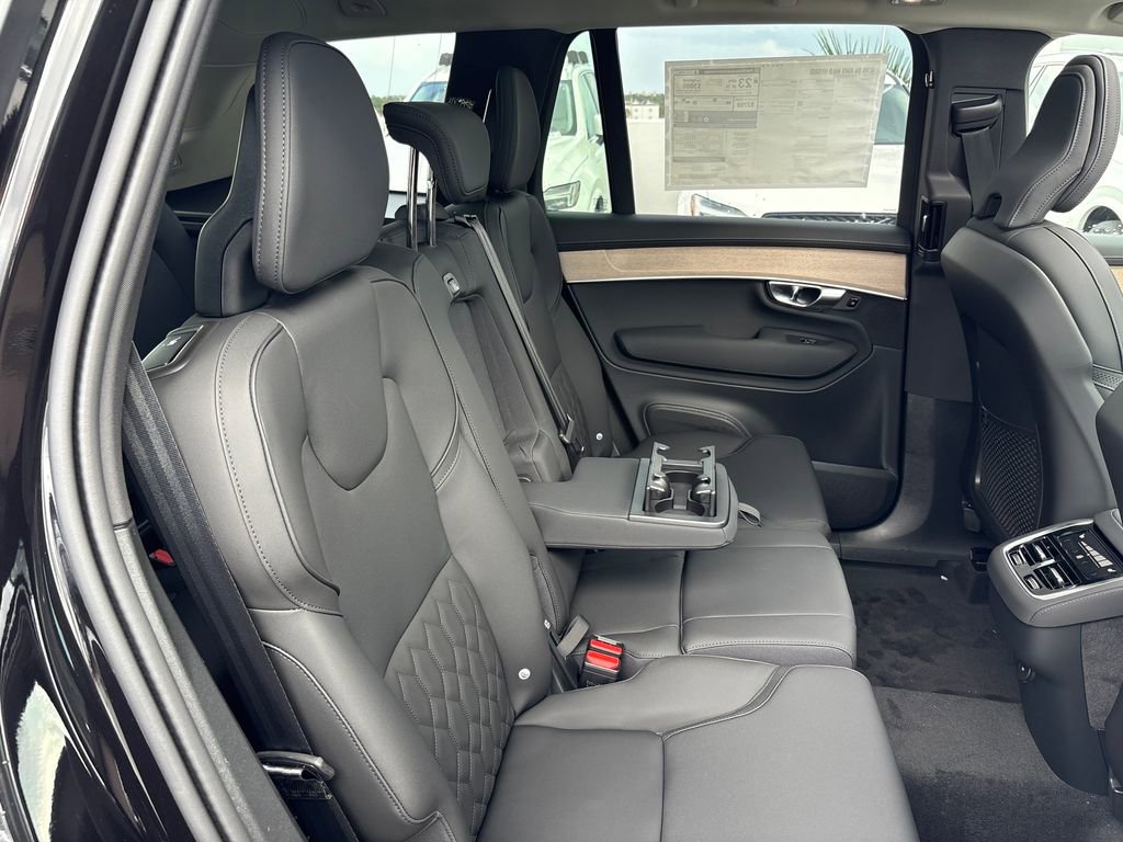 New 2026 Volvo XC90 B6 Plus image 17
