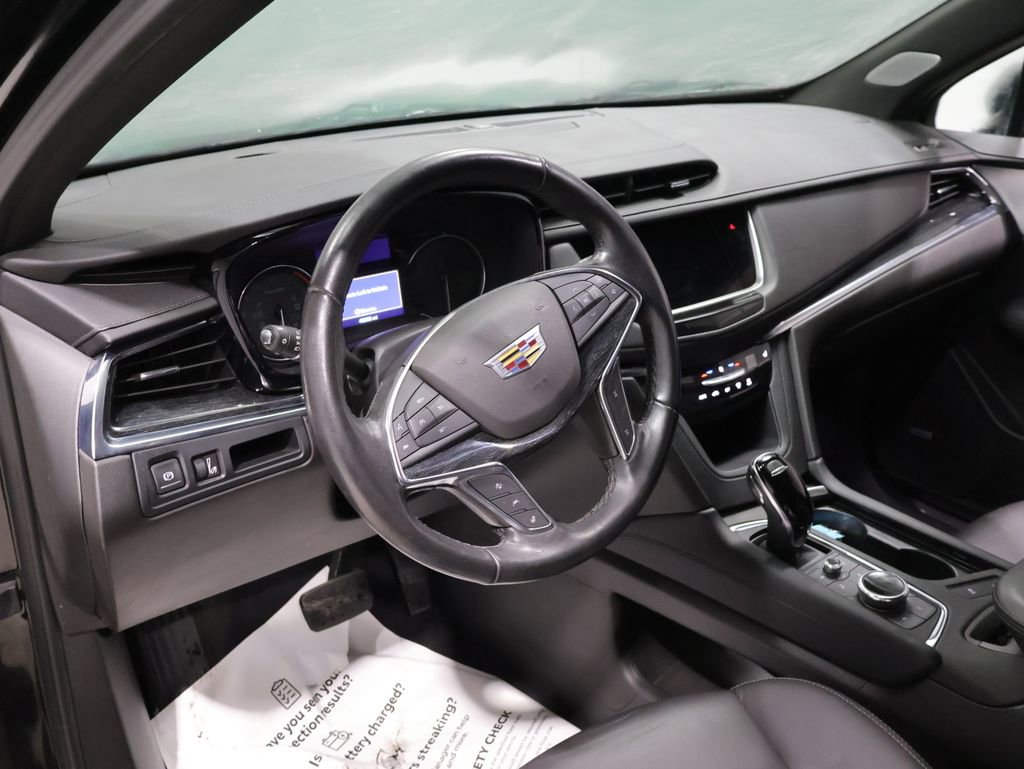Used 2022 Cadillac XT5 Premium Luxury AWD/4WD image 15