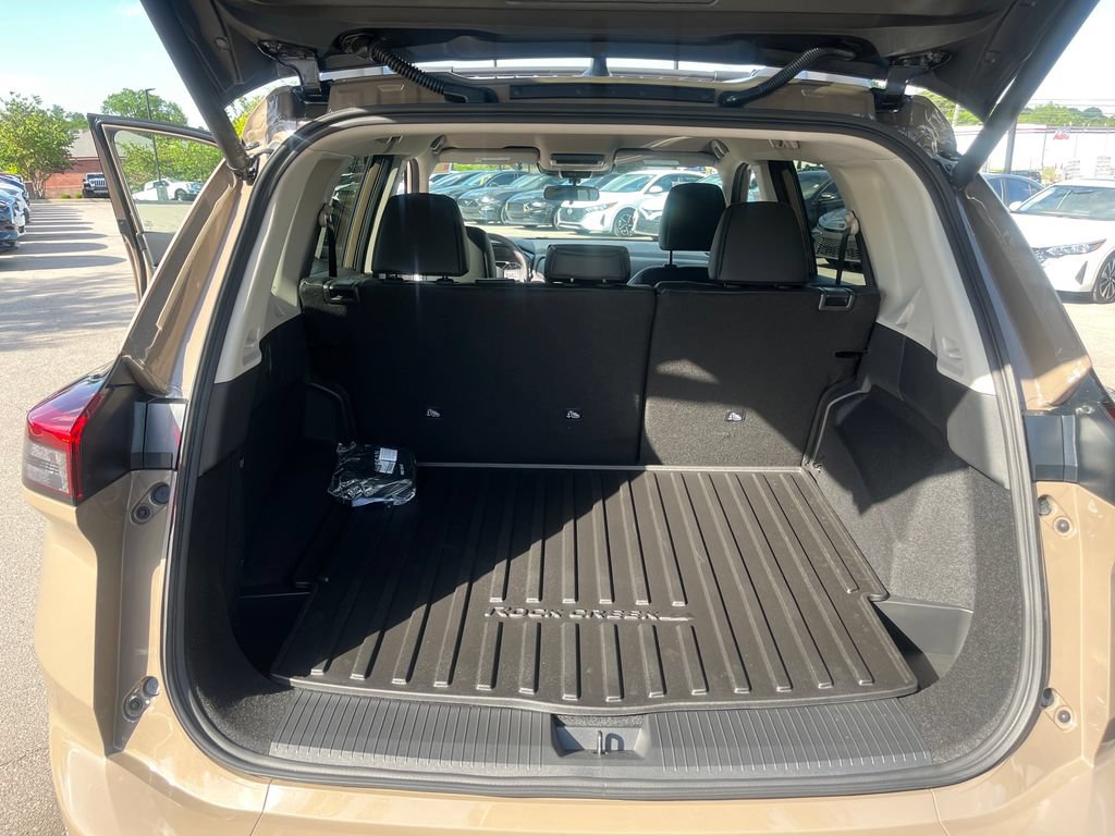 New 2026 Nissan Rogue SV AWD/4WD image 21