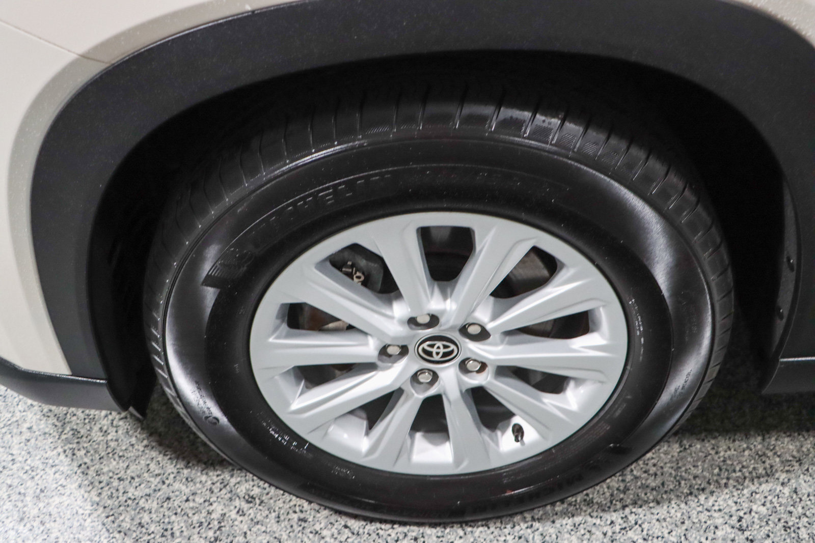 Used 2024 Toyota Grand Highlander XLE image 11