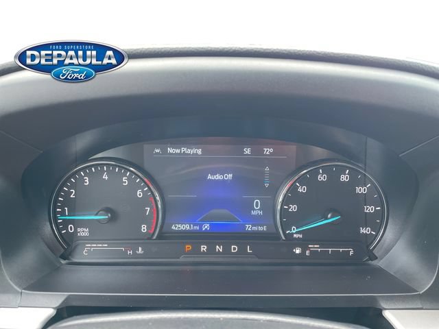Used 2024 Ford Explorer XLT w/ Equipment Group 202A AWD/4WD image 2