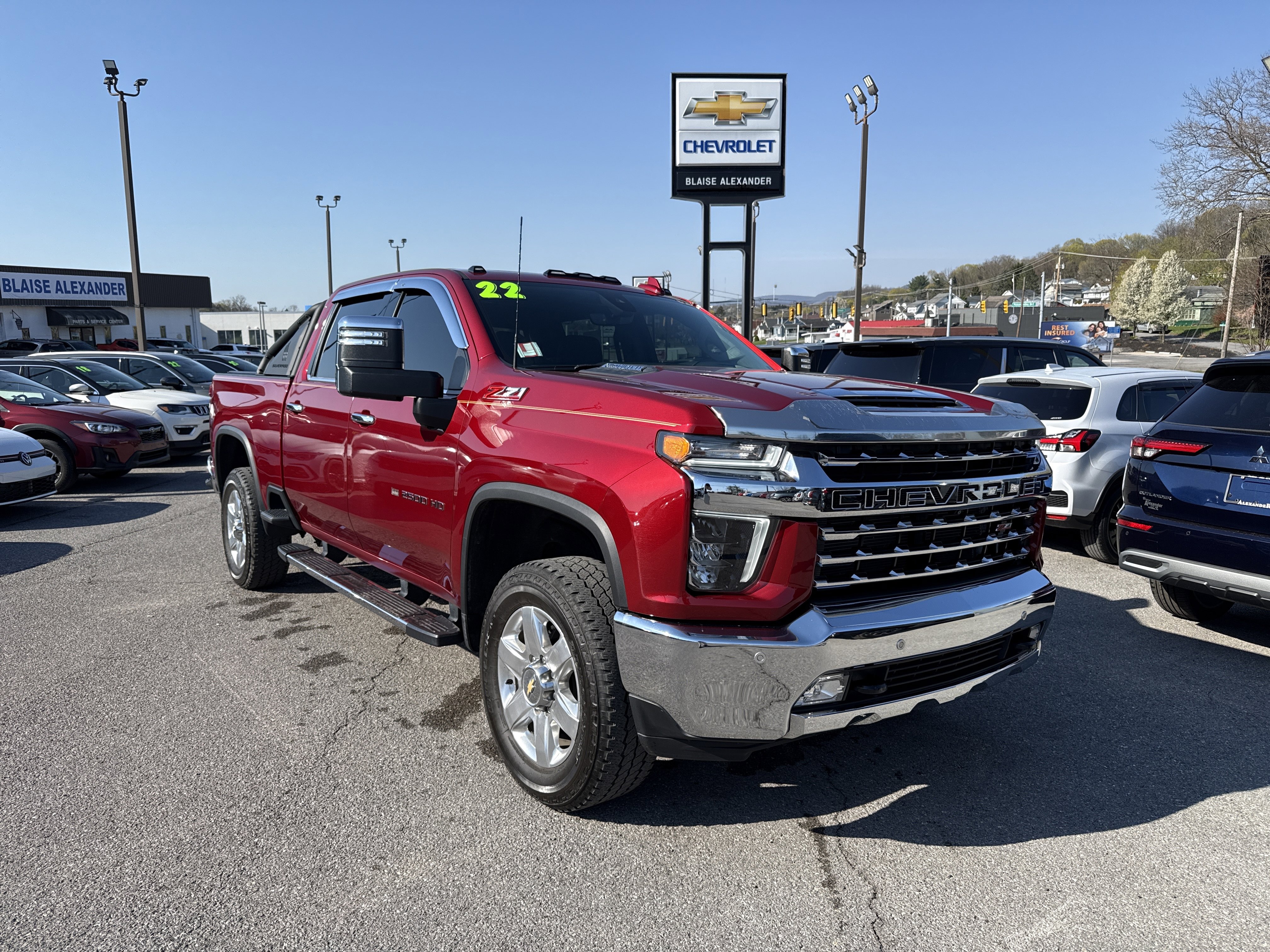 Used 2022 Chevrolet Silverado 2500 LTZ w/ LTZ Premium Package image 1