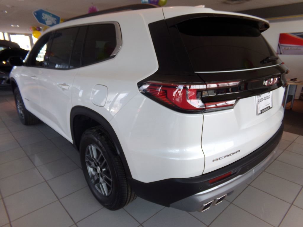 New 2025 GMC Acadia Elevation image 4