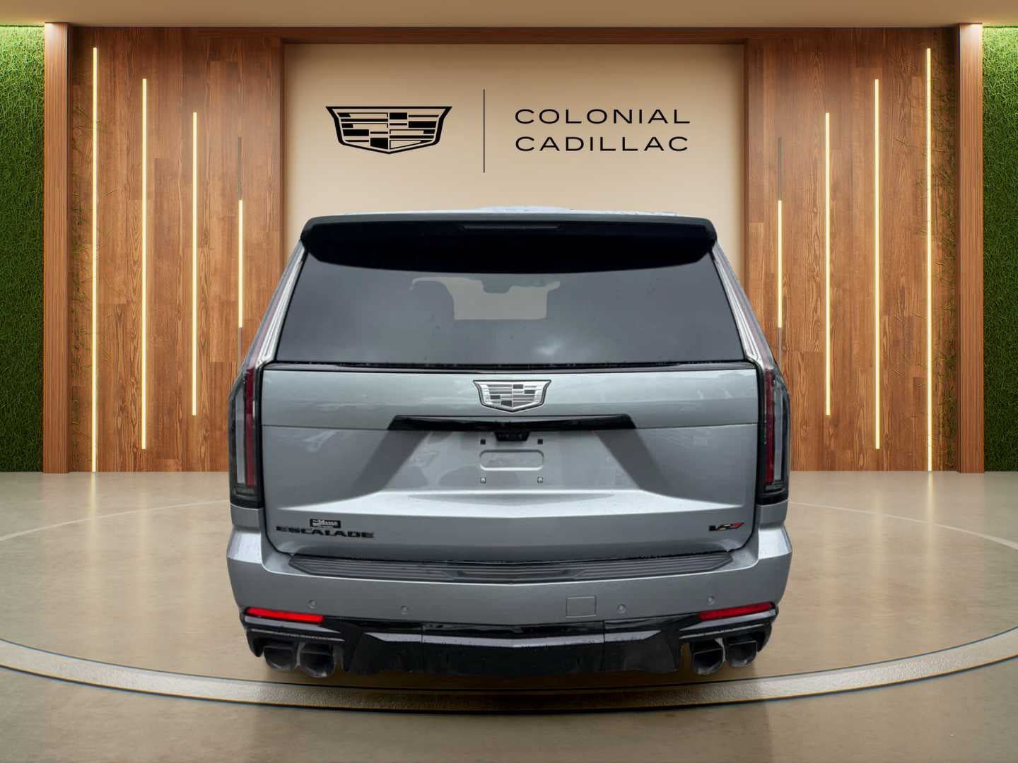 Used 2026 Cadillac Escalade ESV V AWD/4WD image 3