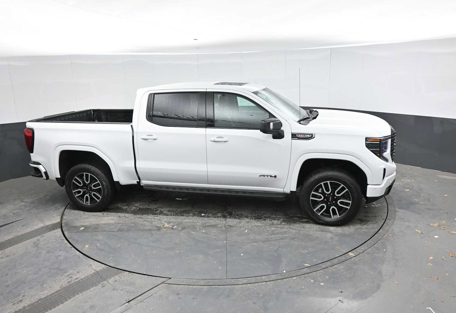 New 2026 GMC Sierra 1500 AT4 w/ AT4 Premium Package AWD/4WD image 35