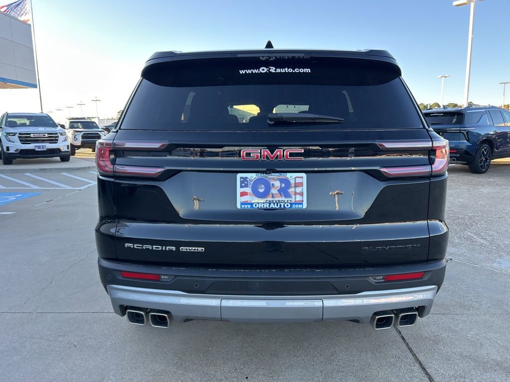 Used 2025 GMC Acadia Elevation image 5