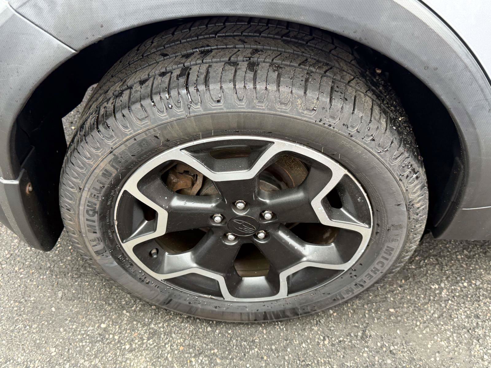Used 2013 Subaru Crosstrek 2.0i Limited AWD/4WD image 7