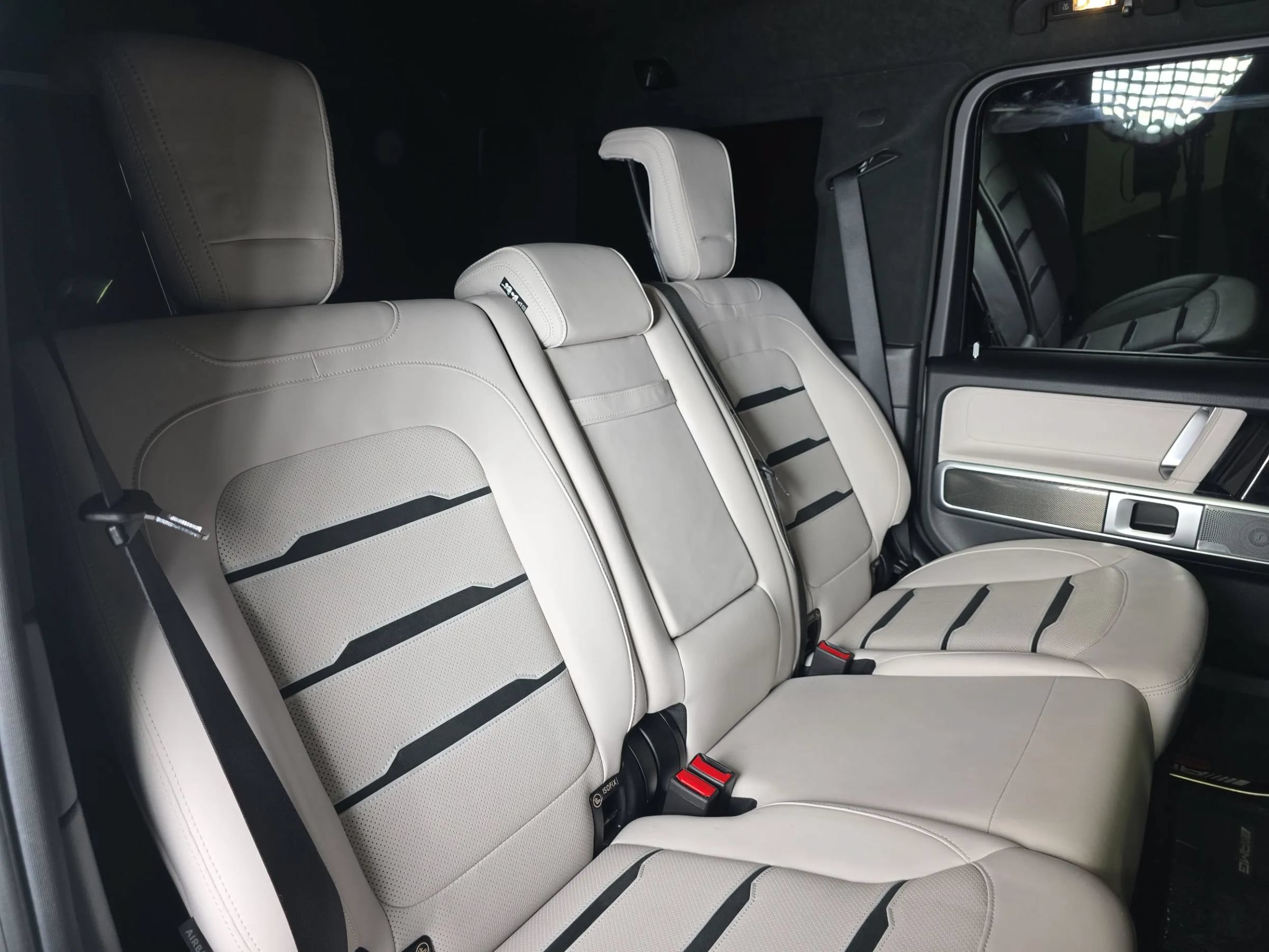 Used 2021 Mercedes-Benz G 63 AMG 4MATIC w/ G Manufaktur Interior Package image 12