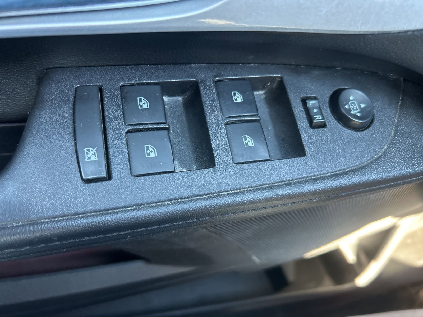 Used 2016 Chevrolet Equinox LT w/ Convenience Package FWD image 24
