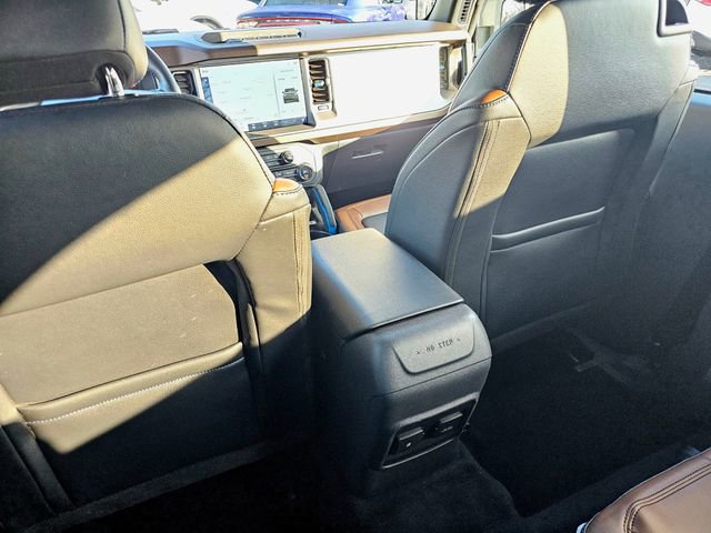 Used 2023 Ford Bronco Outer Banks w/ Sasquatch Package image 24