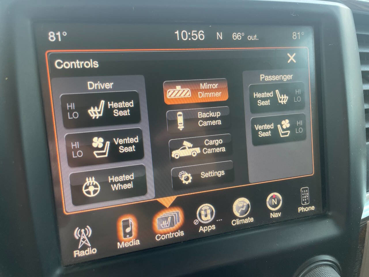 Used 2017 RAM 2500 Longhorn image 38