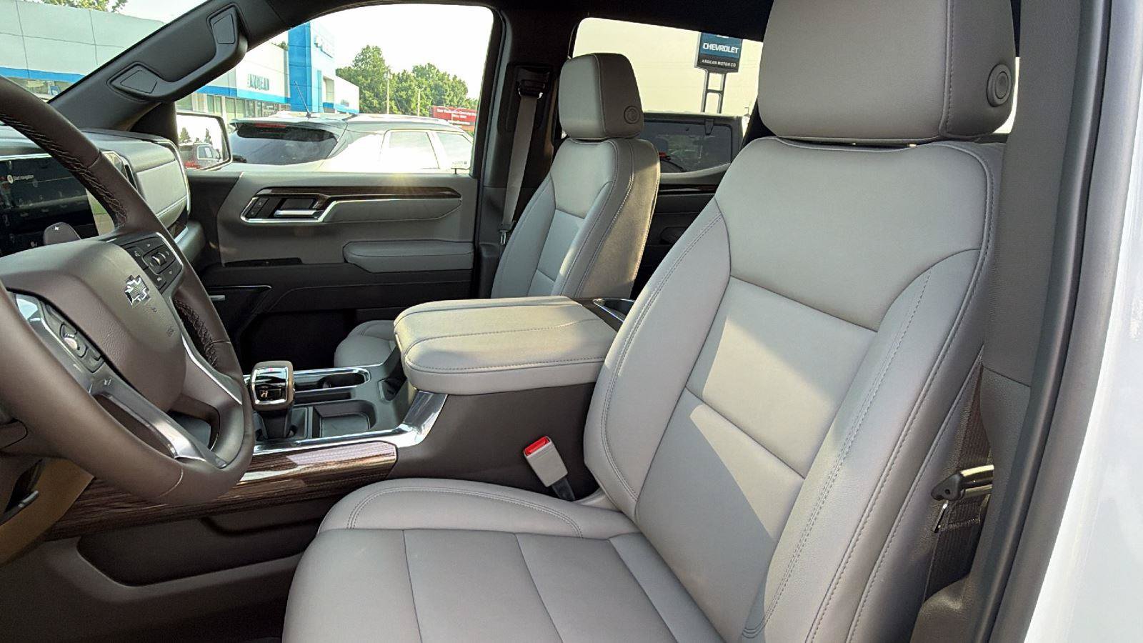 New 2026 Chevrolet Silverado 1500 LT Trail Boss w/ LT Trail Boss Premium Package AWD/4WD image 5