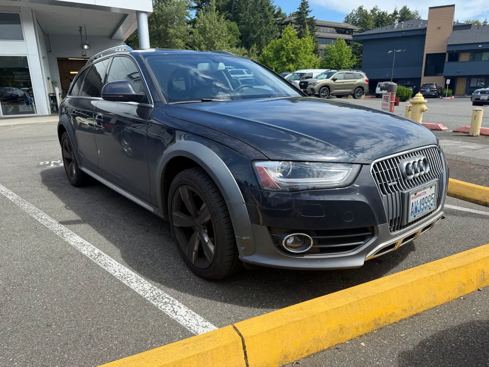 Used 2016 Audi allroad Premium Plus AWD/4WD image 4