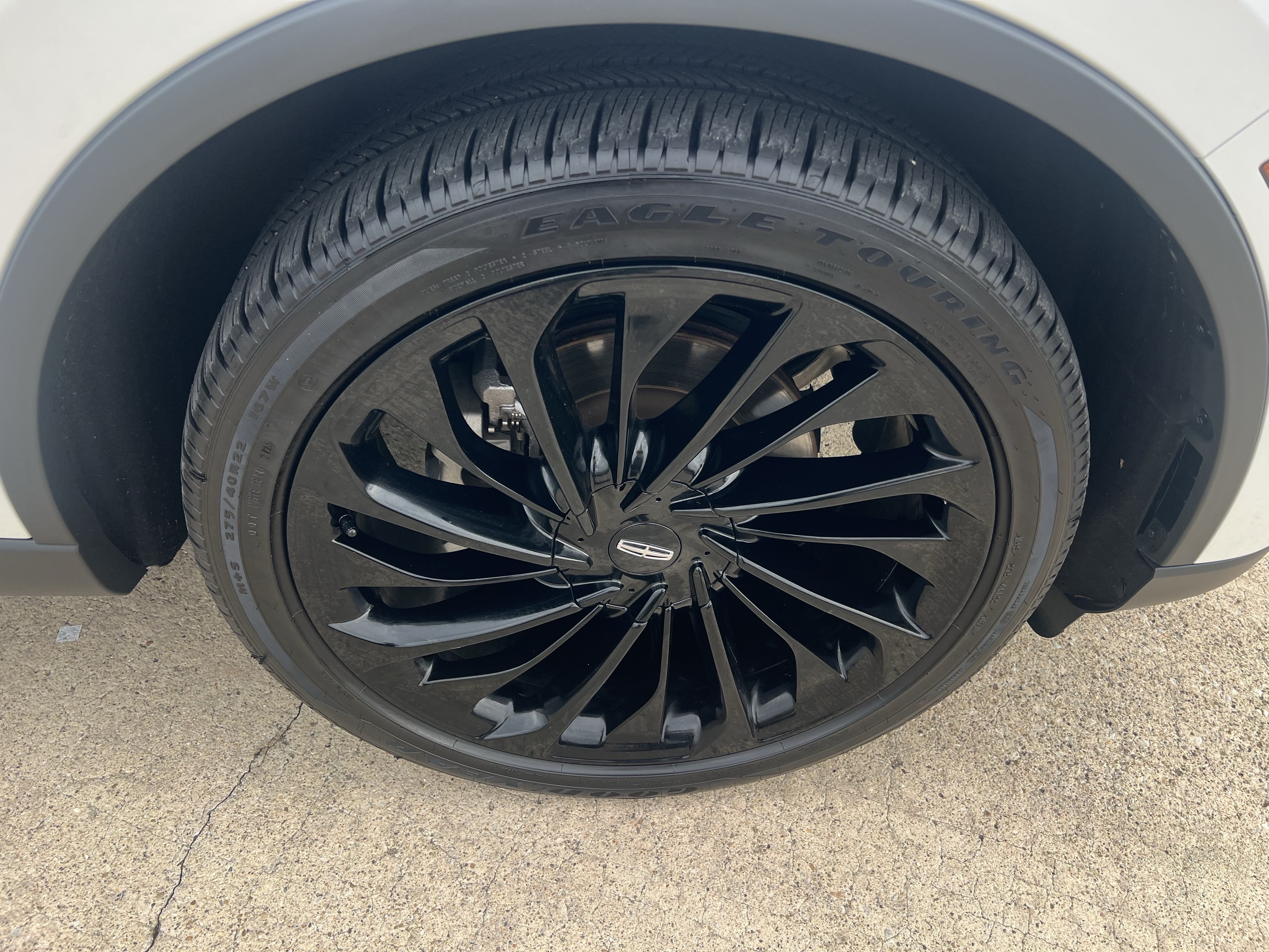 Used 2023 Lincoln Aviator Reserve w/ Equipment Group 201A AWD/4WD image 2