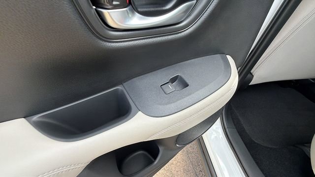 New 2026 Honda HR-V LX image 15