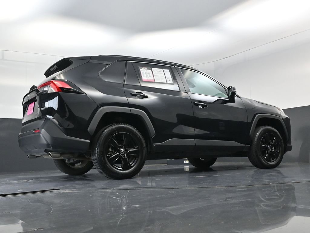 Used 2024 Toyota RAV4 XLE FWD image 18
