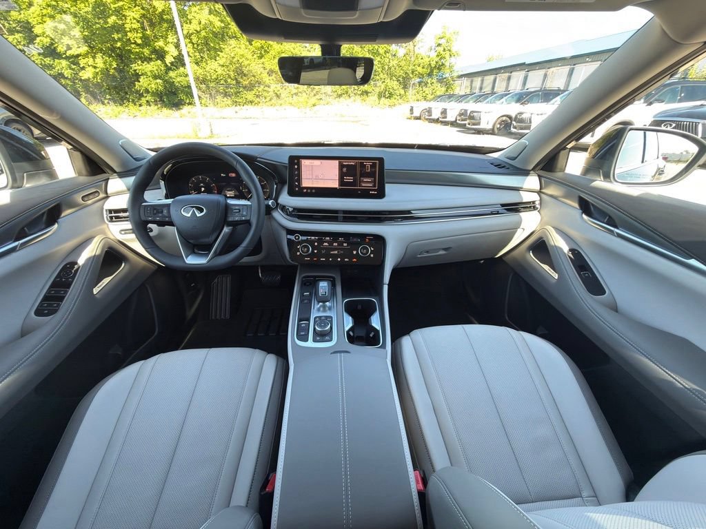 Certified 2026 INFINITI QX60 Luxe w/ Cargo Package AWD/4WD image 19