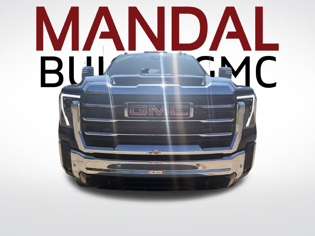Used 2025 GMC Sierra 3500 SLT w/ SLT Premium Package AWD/4WD image 14