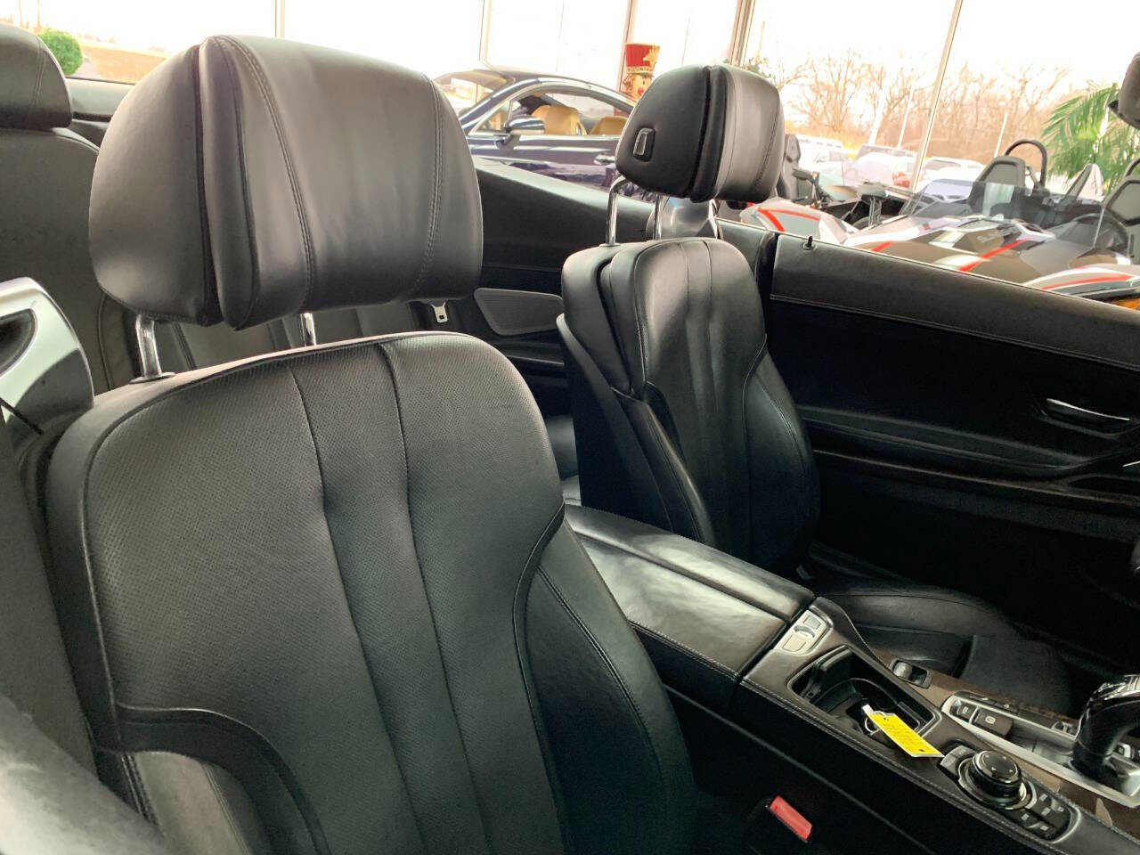 Used 2012 BMW 650i Convertible image 11