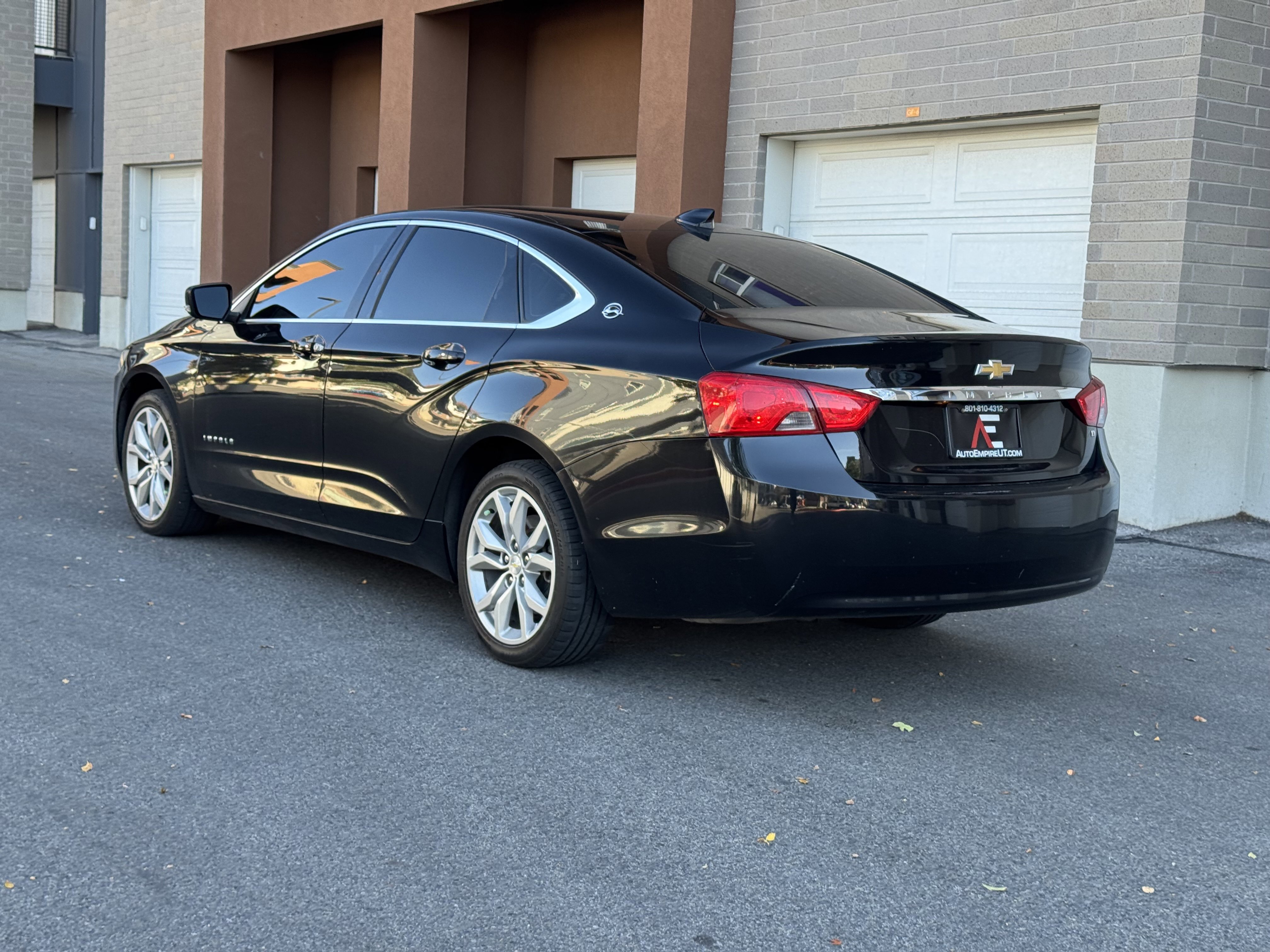 Used 2018 Chevrolet Impala LT image 3