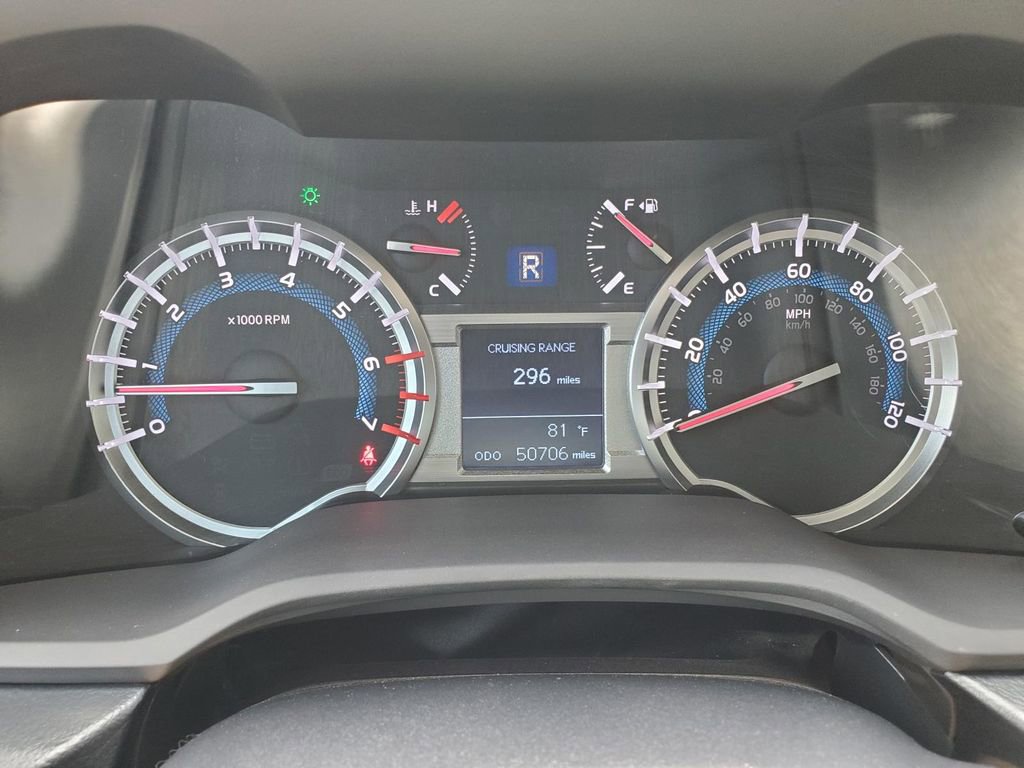Used 2018 Toyota 4Runner TRD Off-Road AWD/4WD image 33