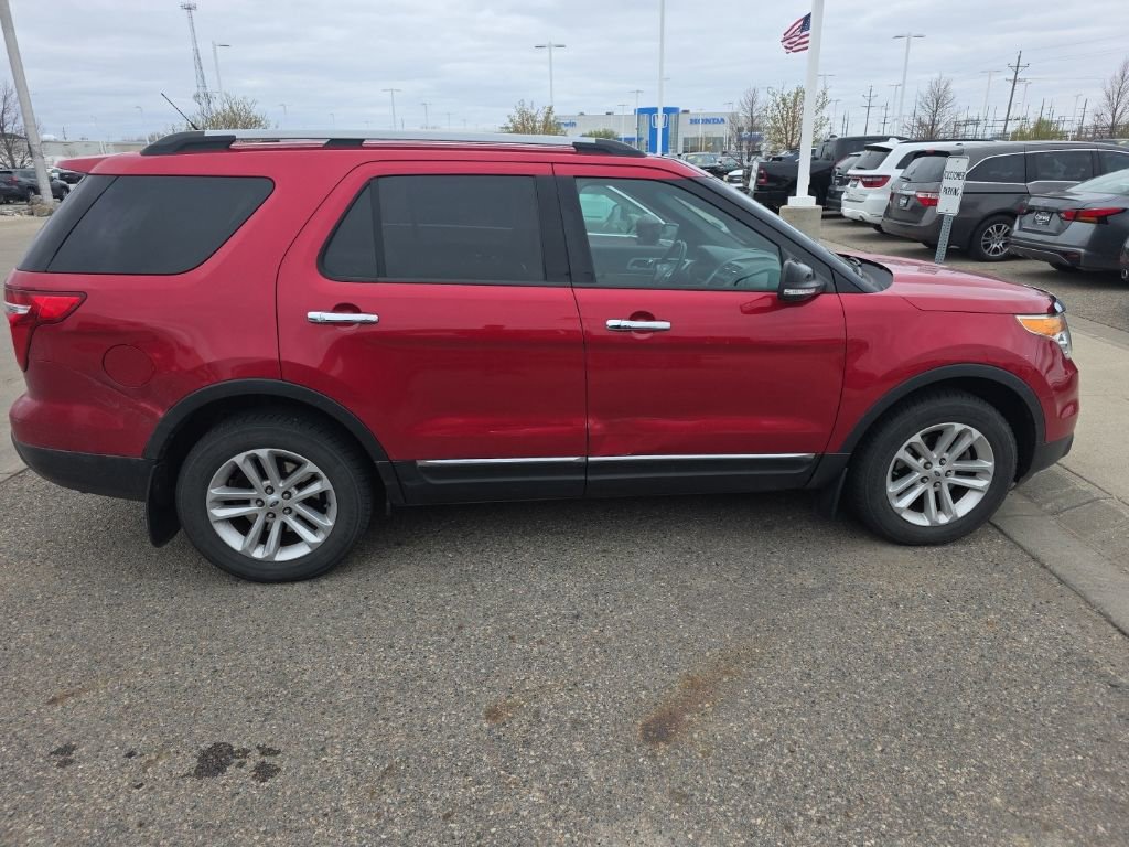 Used 2012 Ford Explorer XLT AWD/4WD image 7