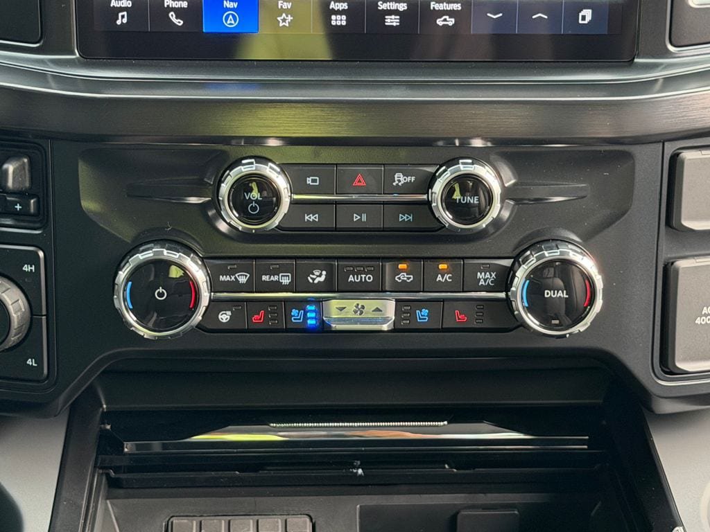New 2026 Ford F350 Lariat AWD/4WD image 14