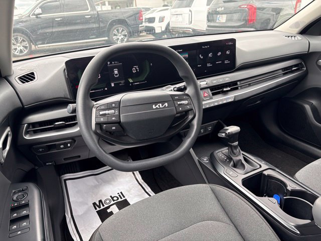 Certified 2025 Kia K4 FWD image 27