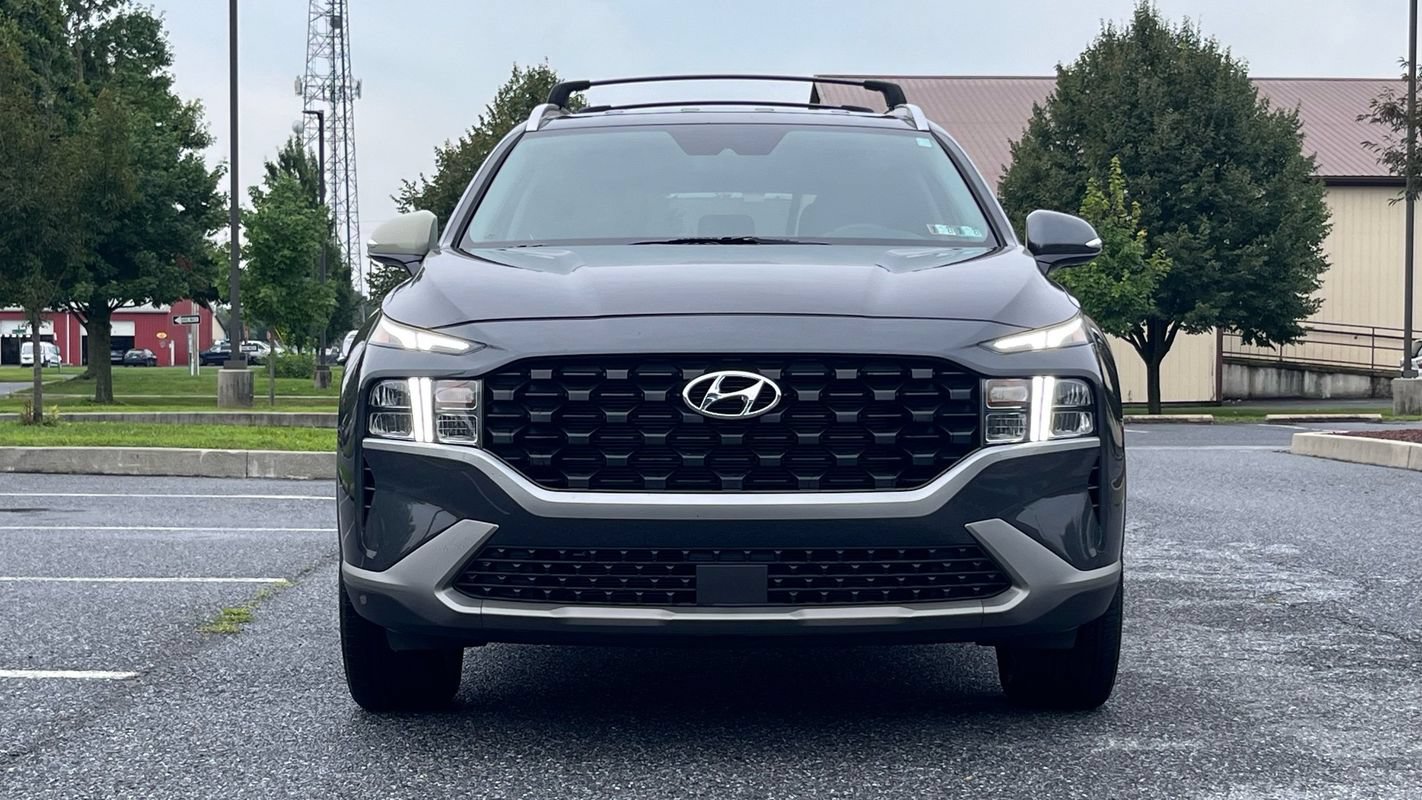 Used 2023 Hyundai Santa Fe SEL AWD/4WD image 3