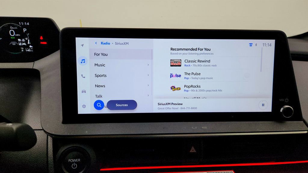 Used 2025 Toyota Prius Plug-In Hybrid image 19