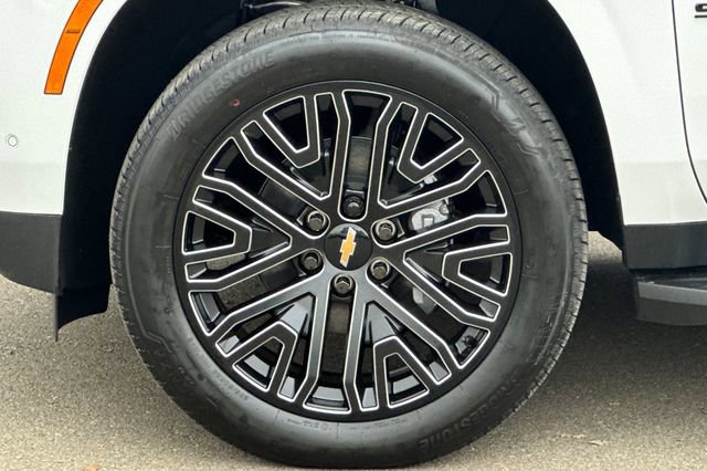 New 2026 Chevrolet Suburban RST w/ RST Capability Package image 39