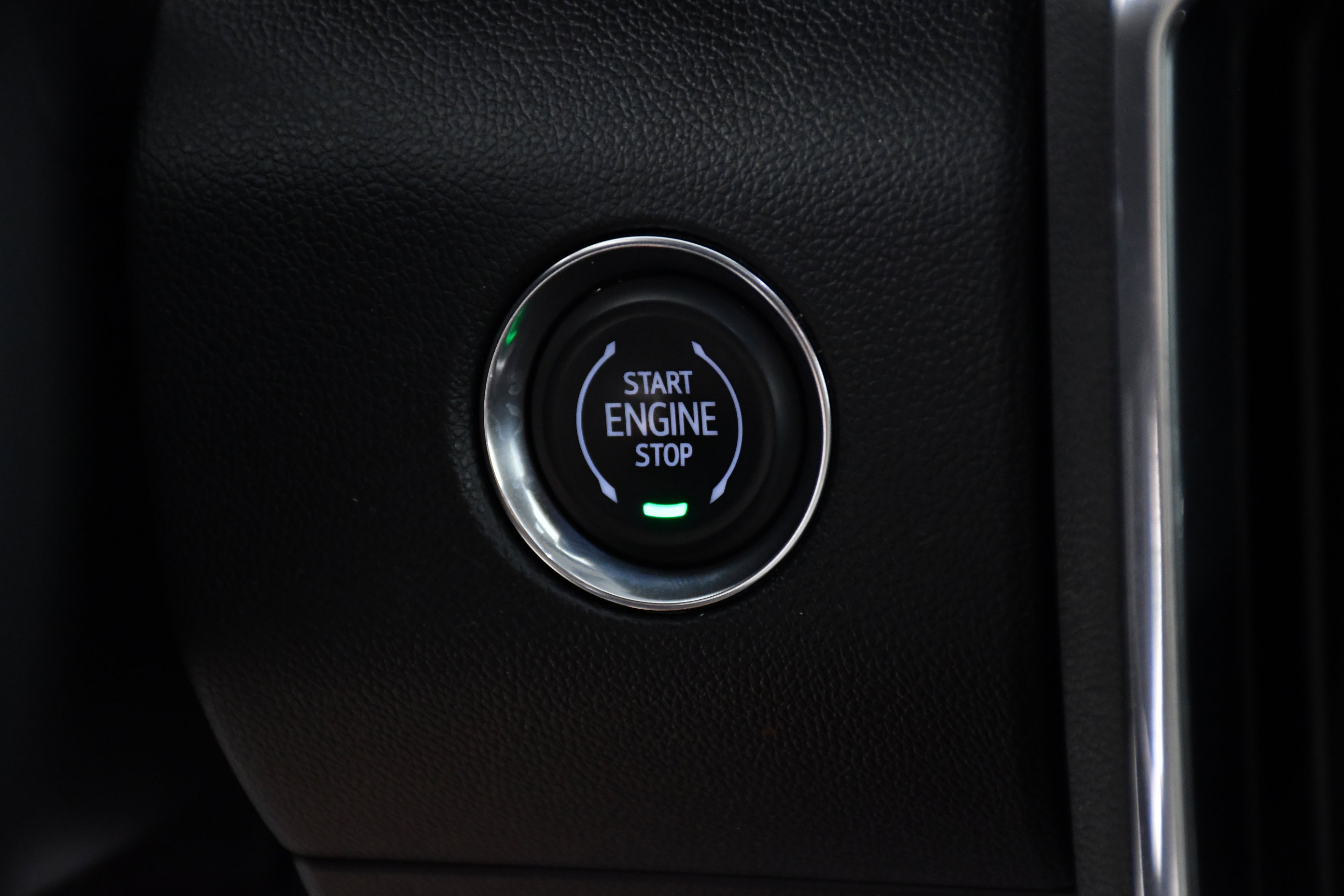 Used 2025 GMC Acadia Elevation image 19