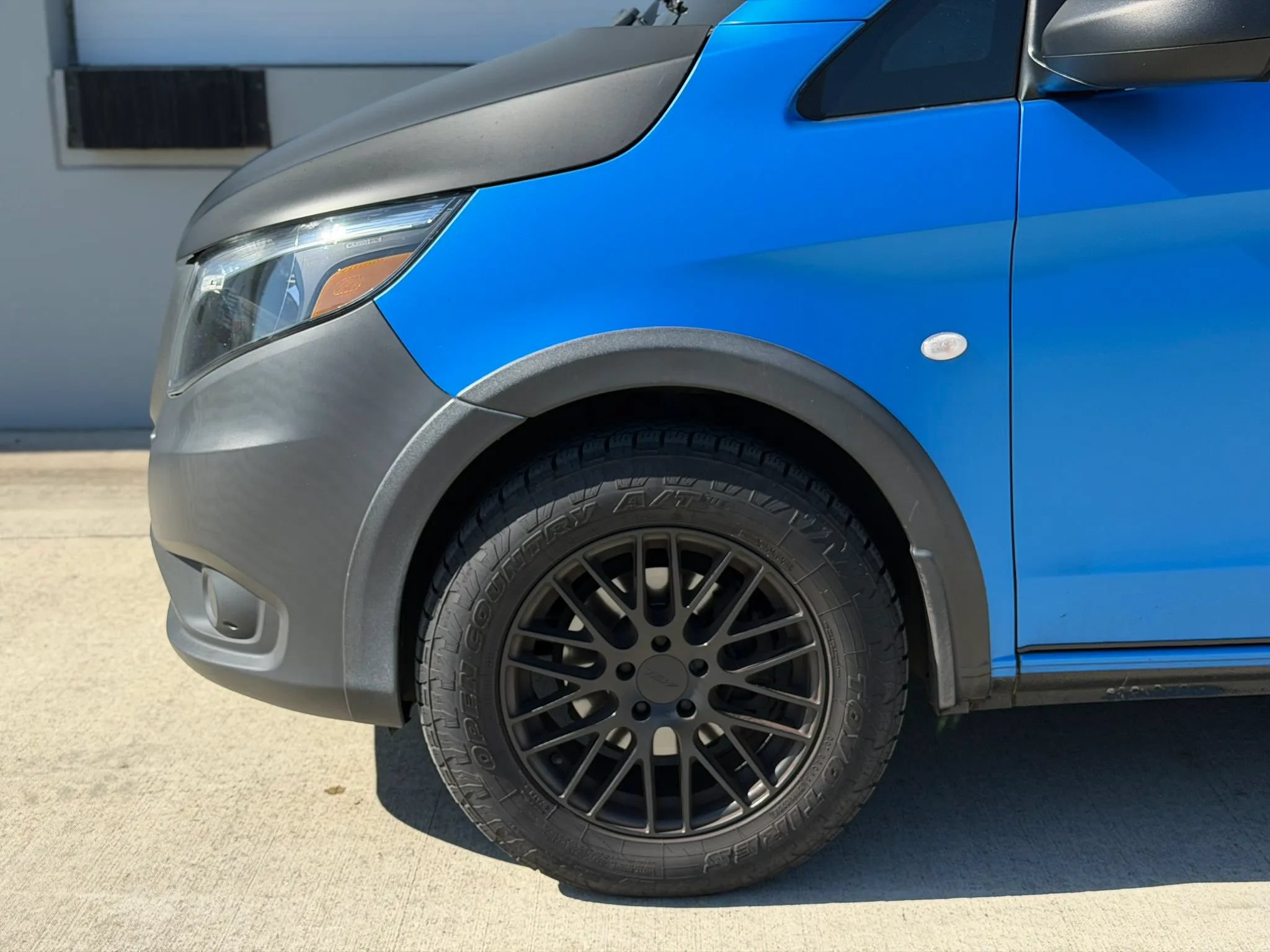 Used 2020 Mercedes-Benz Metris Passenger image 31