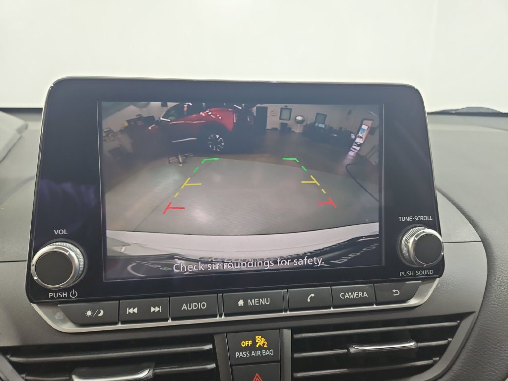 Used 2025 Nissan Altima 2.5 S FWD image 20