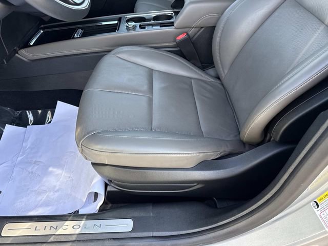 Used 2023 Lincoln Corsair Reserve w/ Equipment Group 202A image 11