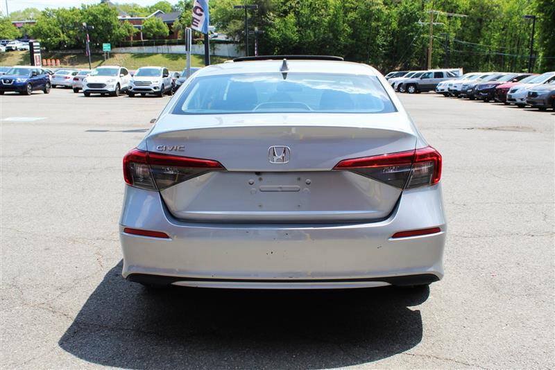 Used 2022 Honda Civic EX image 4