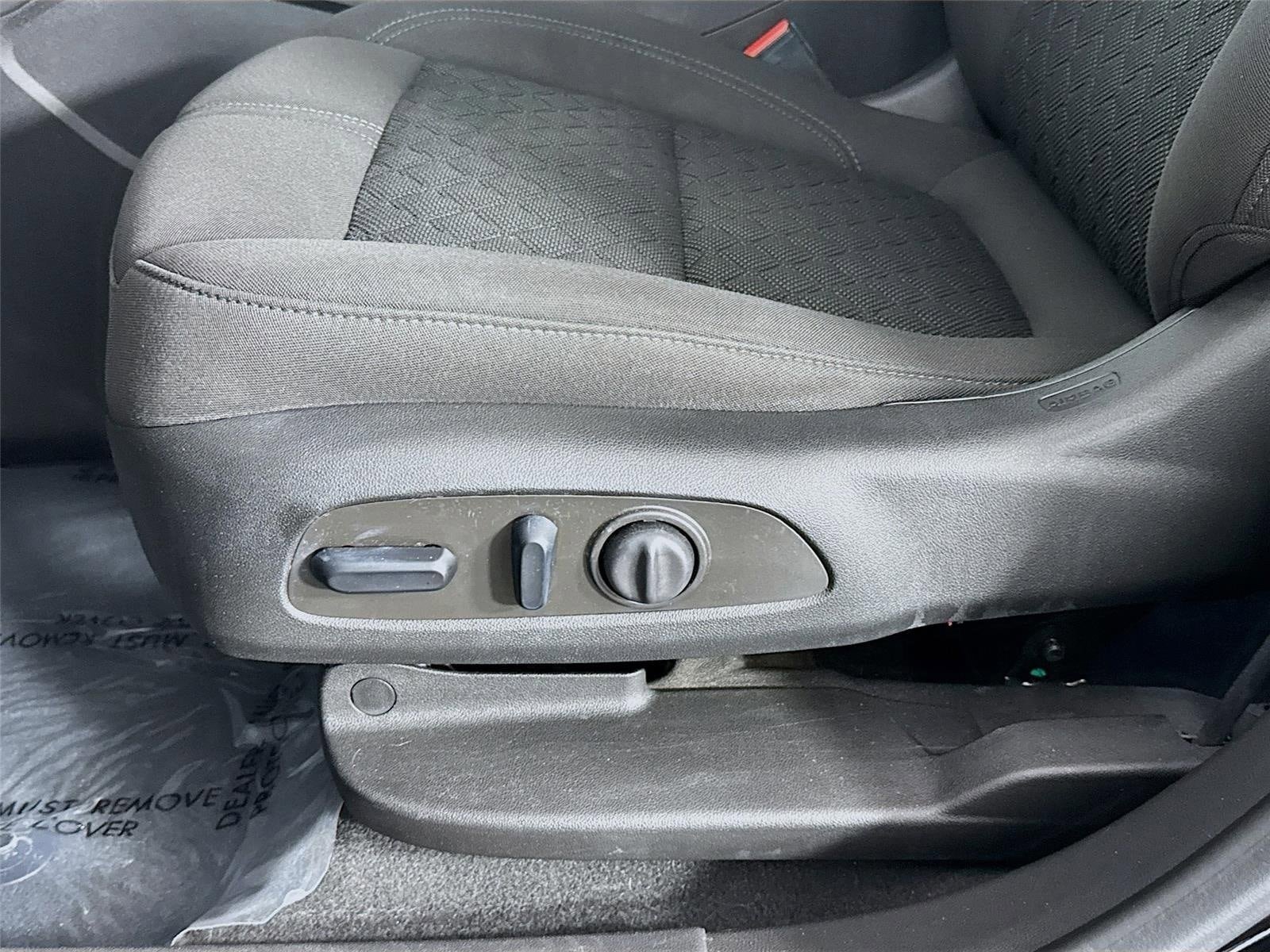 Used 2021 Chevrolet Blazer LT FWD image 19