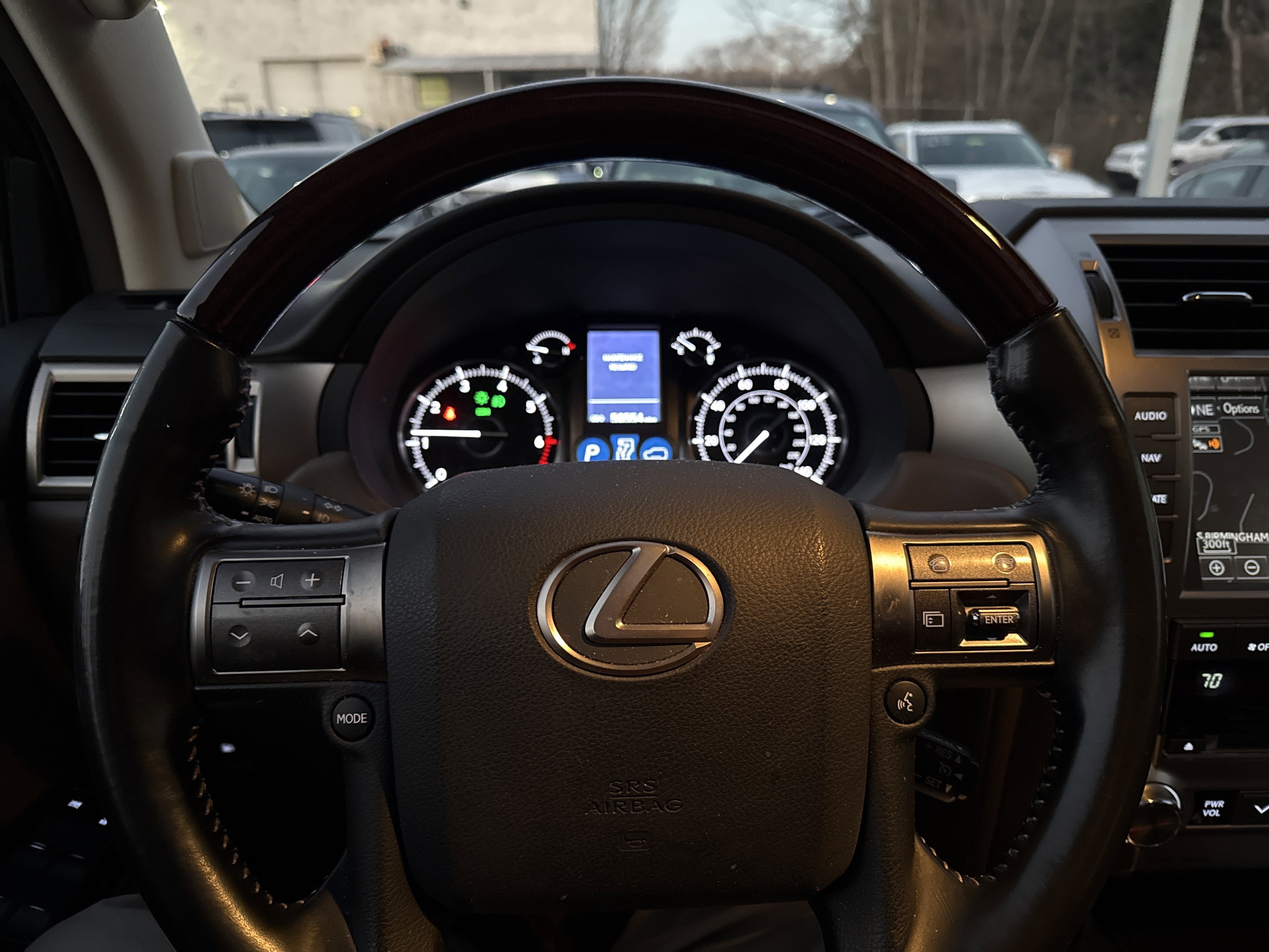 Used 2019 Lexus GX 460 image 16