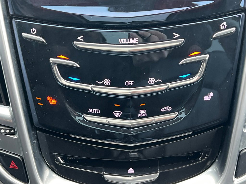 Used 2016 Cadillac SRX Luxury w/ Driver Awareness Package image 22