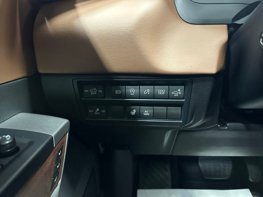 Used 2025 Toyota Tundra 1794 Edition image 17