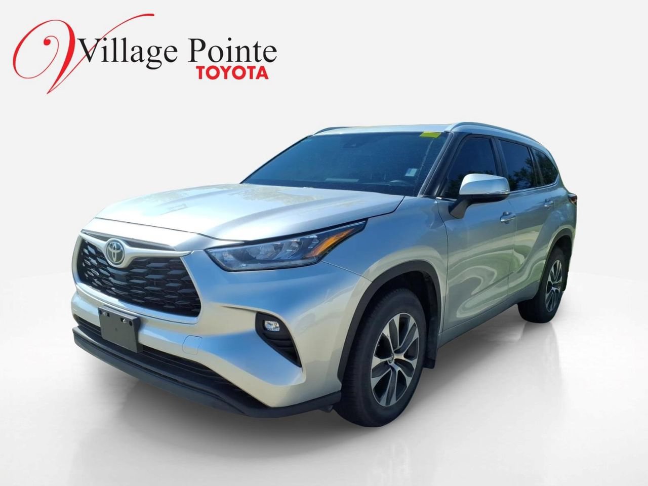 Used 2023 Toyota Highlander XLE
