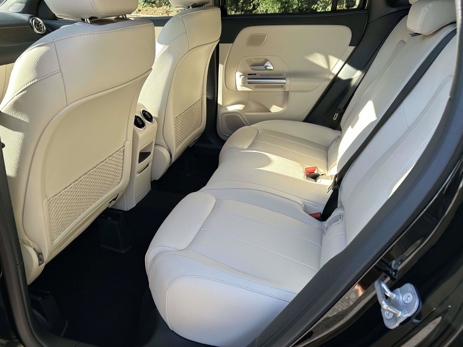 New 2026 Mercedes-Benz GLA 250 4MATIC image 34