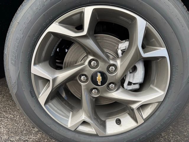 New 2026 Chevrolet Trax LT w/ Sunroof Package FWD image 10